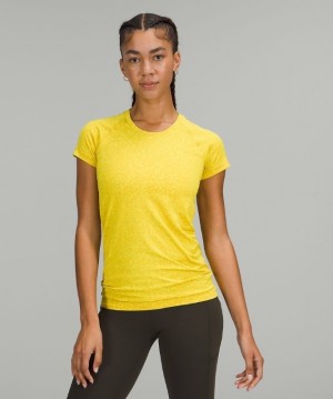 Lululemon Swiftly Tech Short Sleeve 2.0 Amarillos | 472895NZP