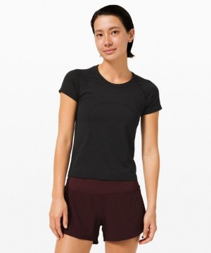 Lululemon Swiftly Tech Short Sleeve 2.0 Race Length Negros Negros | 713960GTI