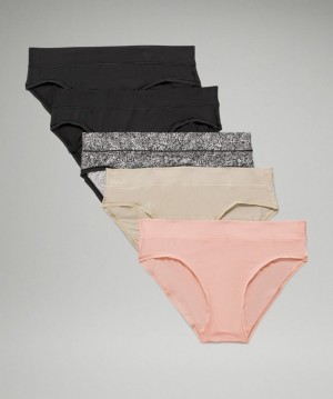 Lululemon UnderEase Mid-Rise Bikini Underwear 5 Pack Negros Negros Rosas Blancos Beige Negros | 072968HAB