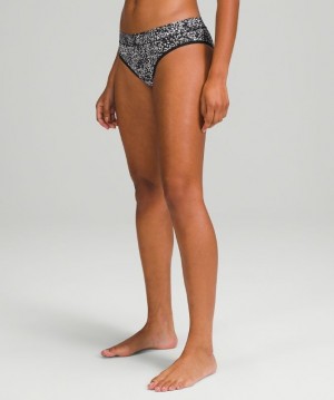 Lululemon UnderEase Mid-Rise Cheeky Bikini Underwear Blancos Negros | 697835CXU